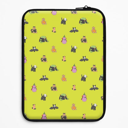 Halloween Plushies Pattern III - Halloween Universal Laptop Sleeve