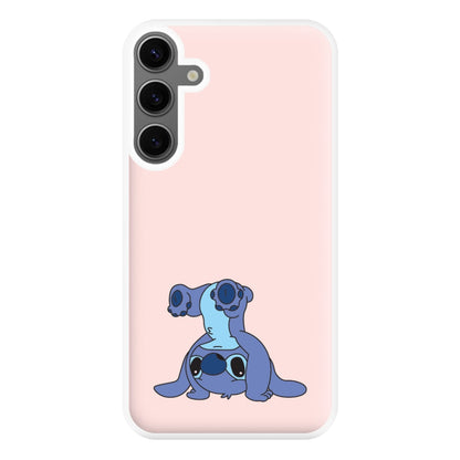 Cute Blue Alien Handstand Galaxy S24FE Case