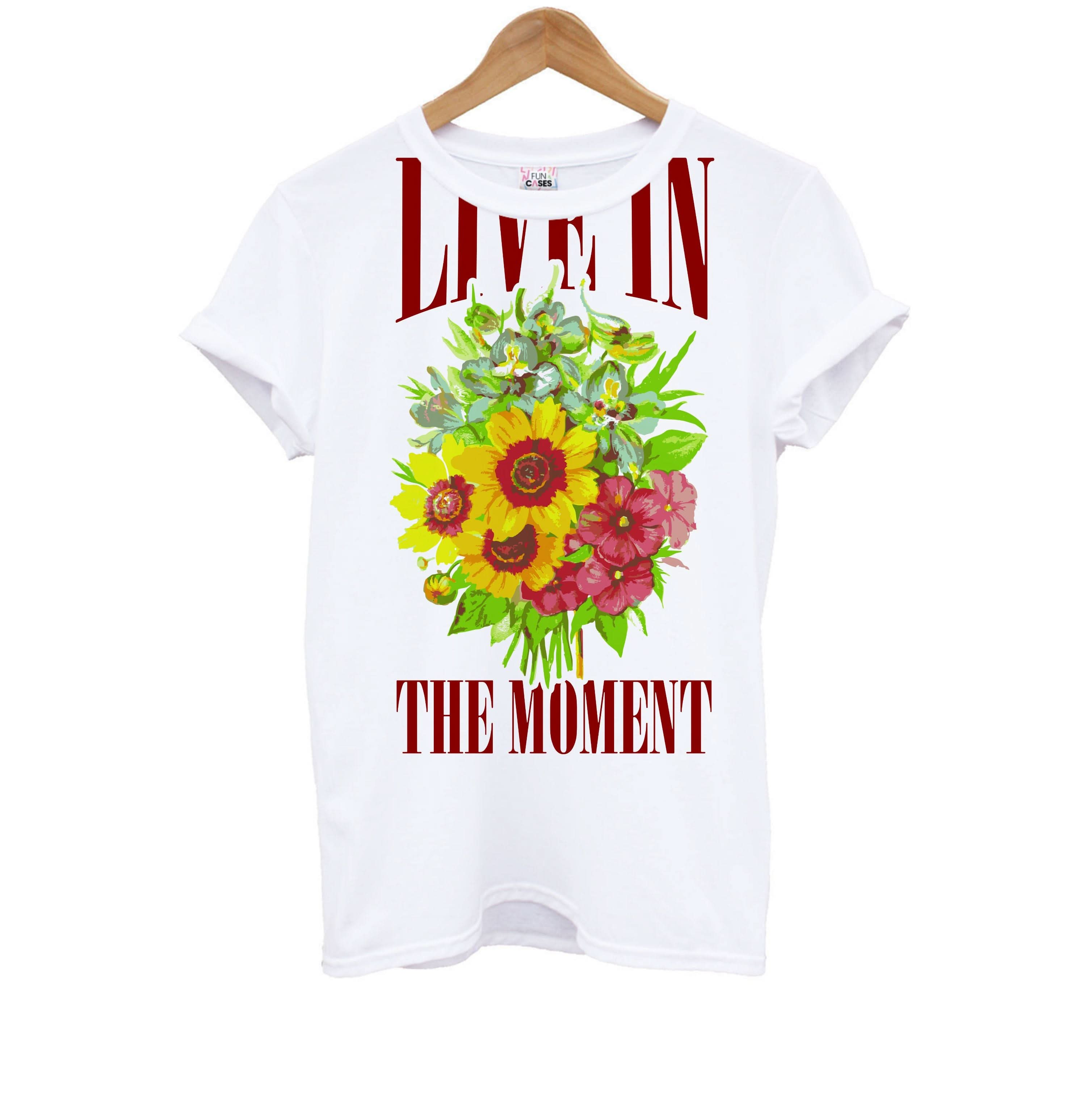 Live In The Moment  Kids T-Shirt