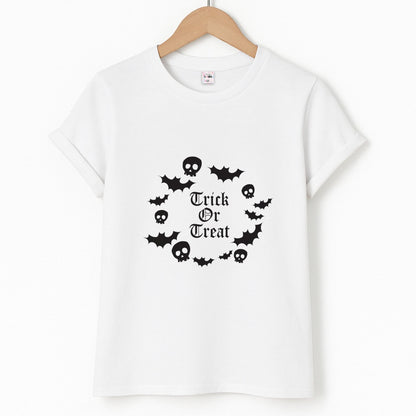 Trick Or Treat Wreath Unisex T-Shirt