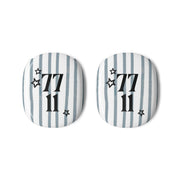 77 11 AirPods Max Case 3