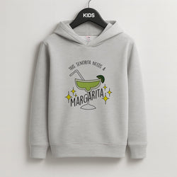 This Senorita Needs A Margarita - Funny Quotes Kids Grey Hoodie