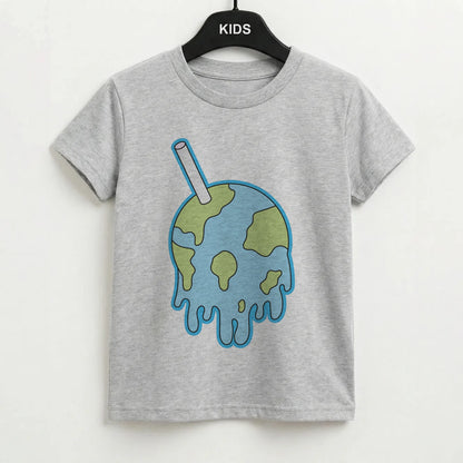 Straw - Juice Kids T-Shirt