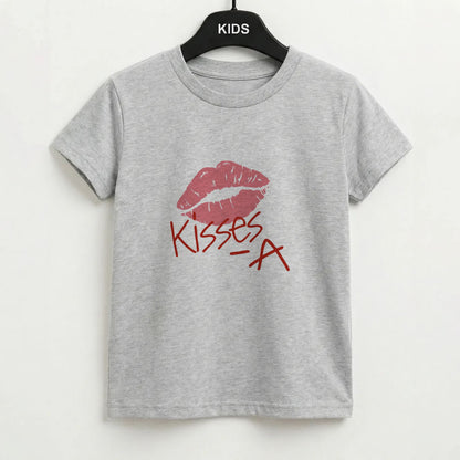 Kisses - A - Pretty Litte Liars Kids T-Shirt
