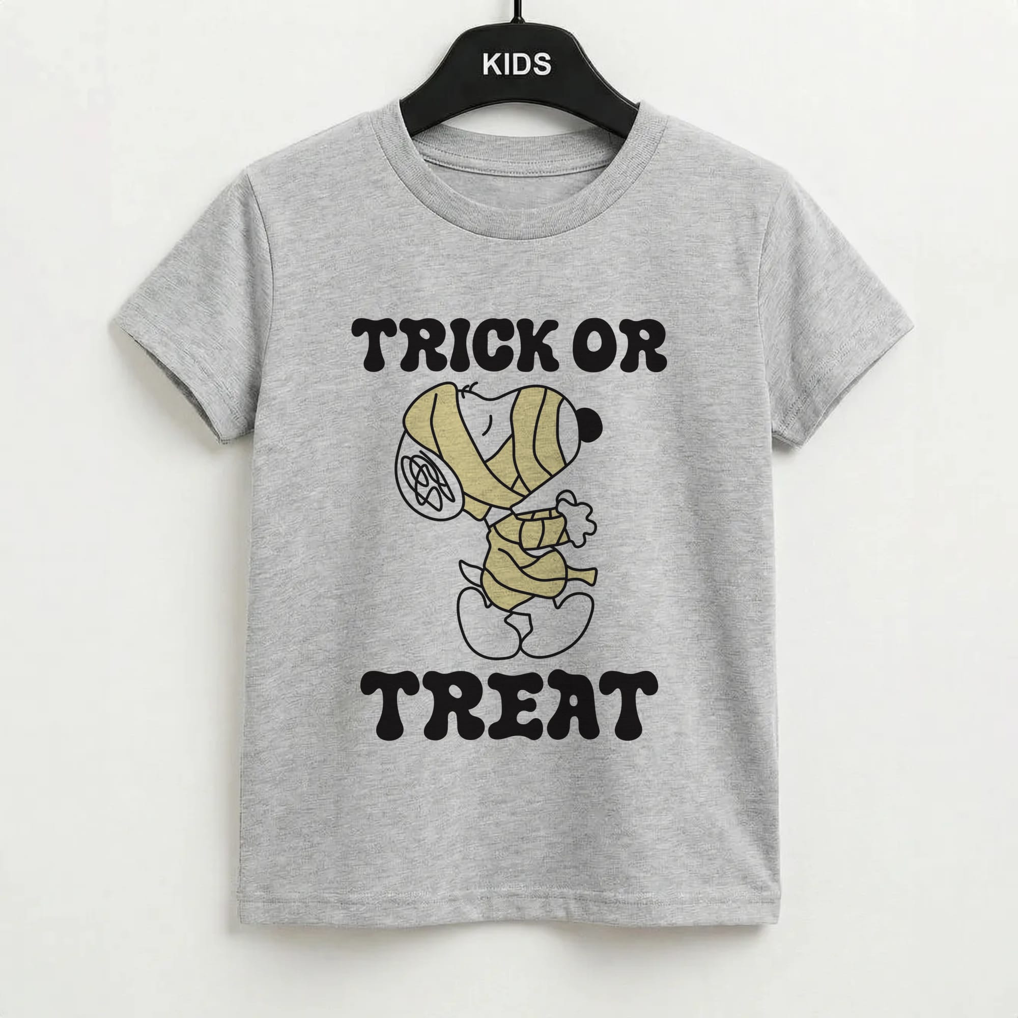 Trick Or Treat Cartoon Beagle Kids T-Shirt