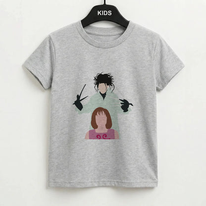 Standing - Scissorhands Kids T-Shirt