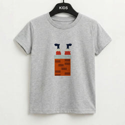 Santa Stuck In A Chimney - Christmas Kids T-Shirt
