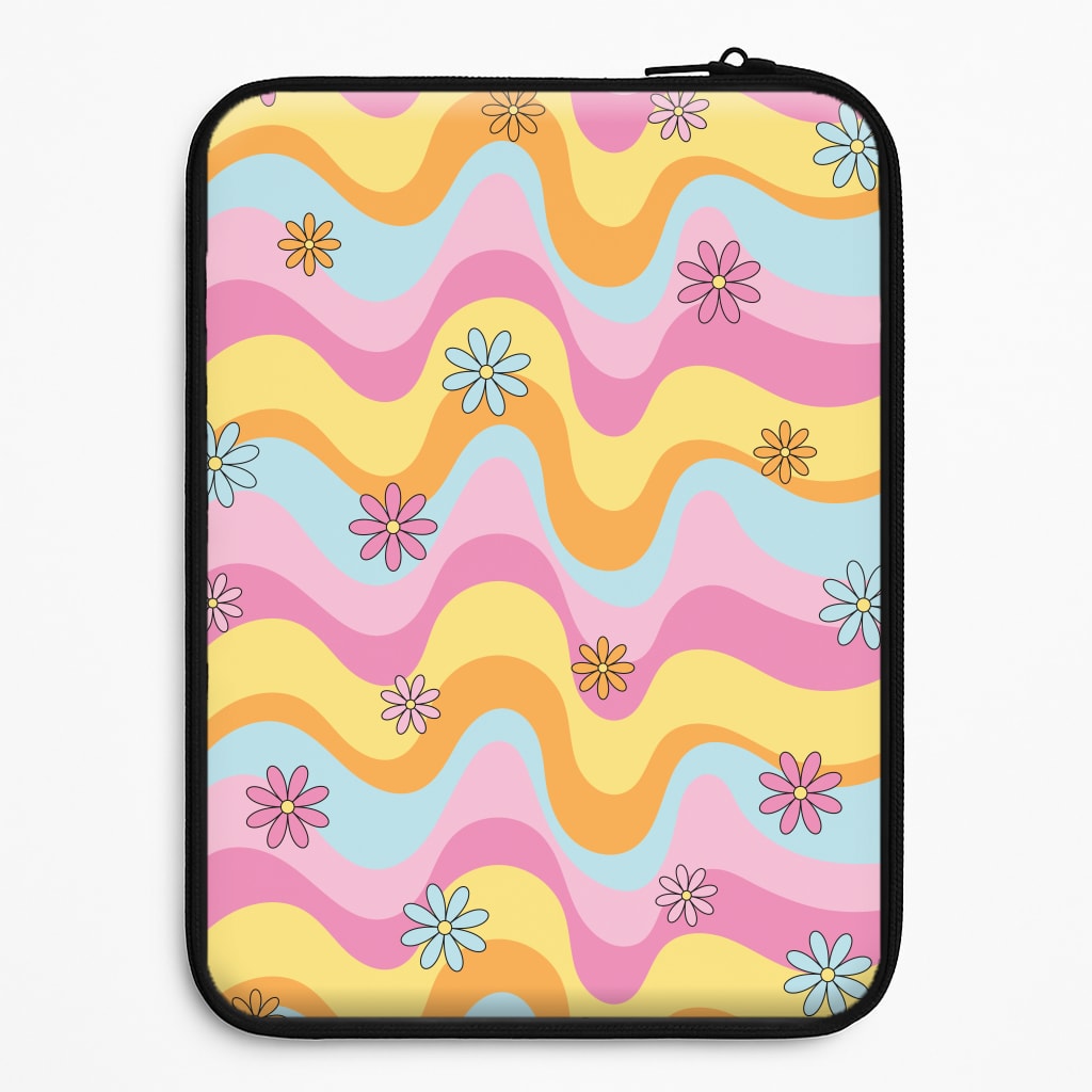 Summer Waves Retro Pattern Universal Laptop Sleeve