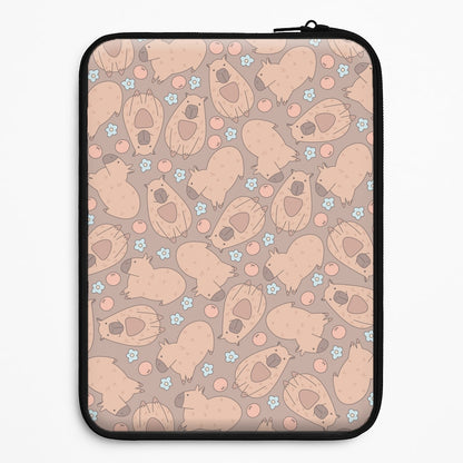 Capybara - Animal Patterns Universal Laptop Sleeve