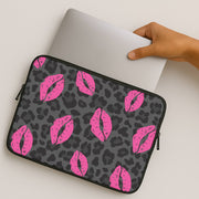 Pink Lipstick Cheetah Print Laptop Sleeve 2