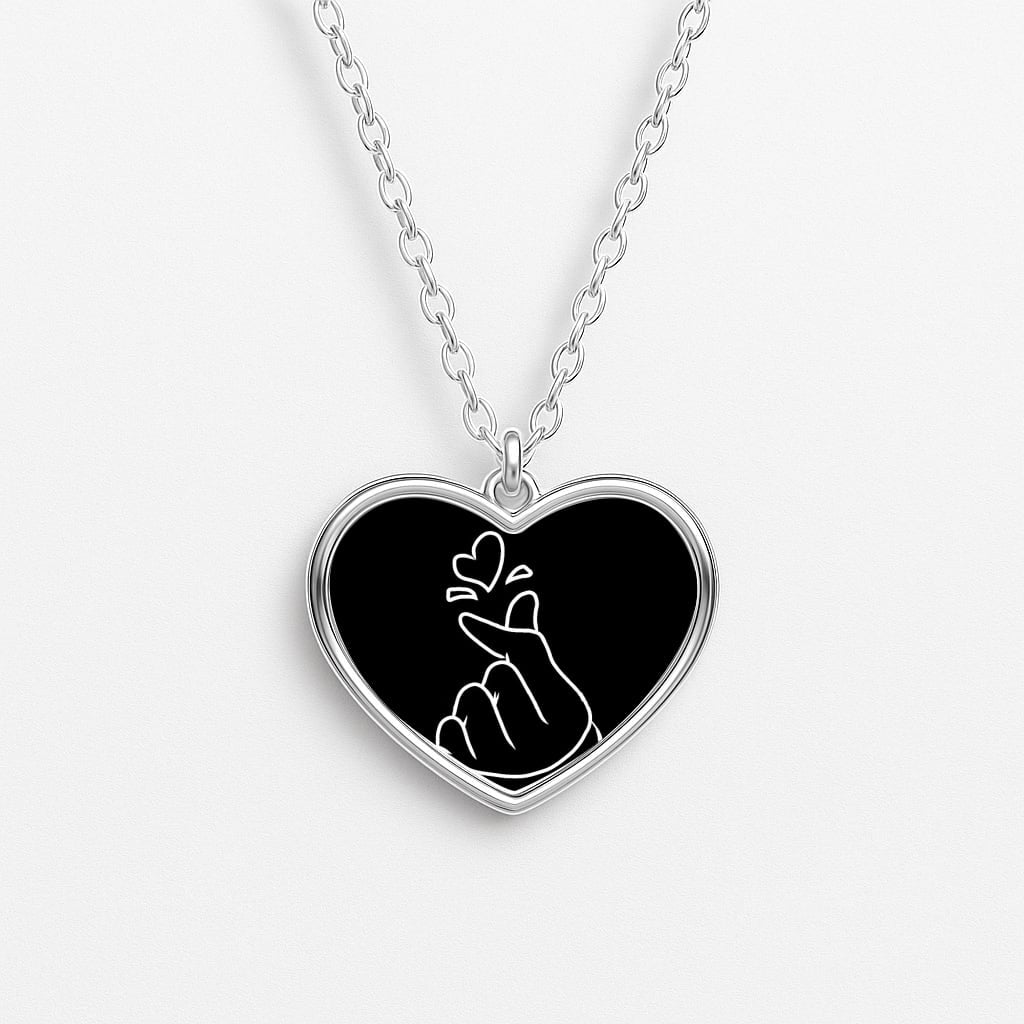 Cute Heart Finger Snap Black Necklace