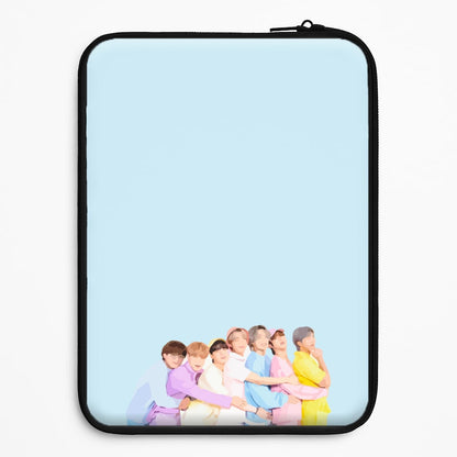 Colourful K-Pop Band Band Universal Laptop Sleeve