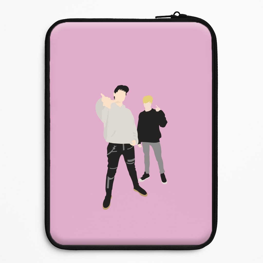 Standing - S & C Universal Laptop Sleeve