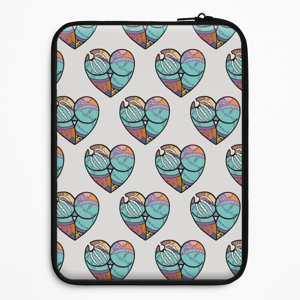 Sally And Jack Heart Pattern - TNBC Laptop Sleeve