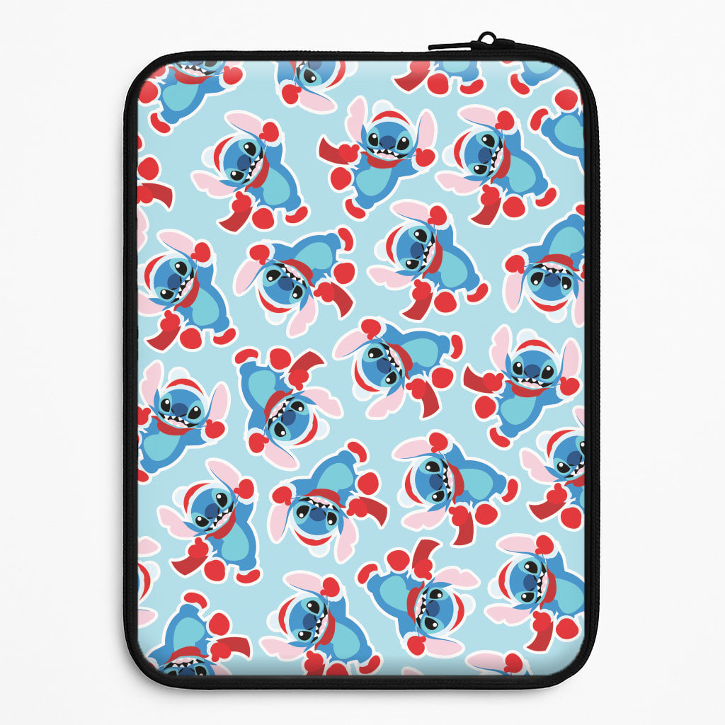 Blue Alien Christmas Pattern Laptop Sleeve