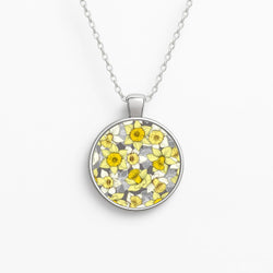Daffodil Daze - Spring Pattern Circle Necklace