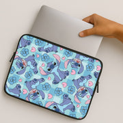 Blue Alien And Hearts Pattern Laptop Sleeve 2
