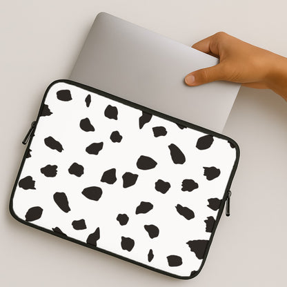 Dalmatian - Dog Pattern MacBook Case