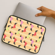 Dachshunds In Sweaters Pattern Laptop Sleeve 2