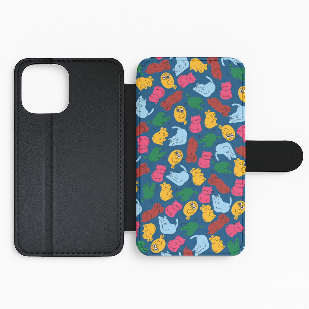 Animal Doodles - Chamberlain Flip Phone Case