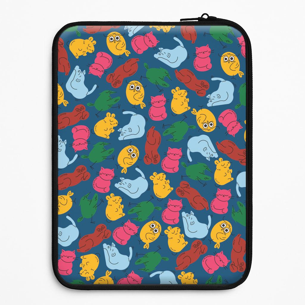 Animal Doodles - Chamberlain Laptop Sleeve