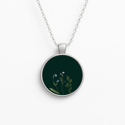 Follow Your Own Path Dark Green Circle Necklace
