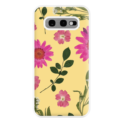 Pressed Plants Yellow Phone Case for Galaxy S10e