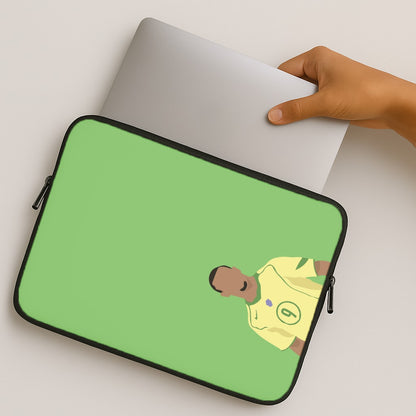 R9 Ronaldo - Football MacBook Case