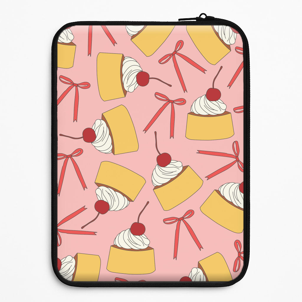 Coquette Bows And Pudding Pattern Laptop Sleeve