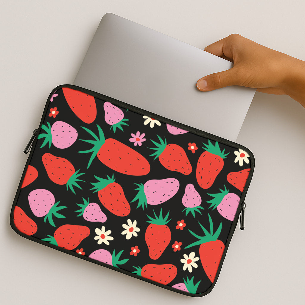 Abstract Strawberries Pattern MacBook Case