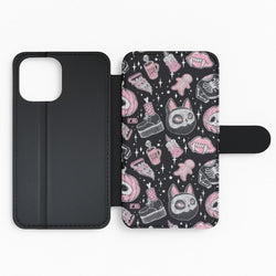Spooks or Creeps Halloween Flip Phone Case