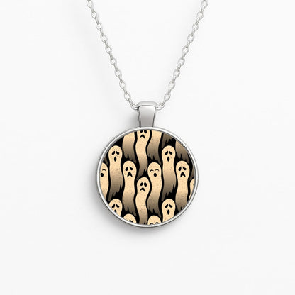Vintage Wriggly Ghost Pattern Circle Necklace