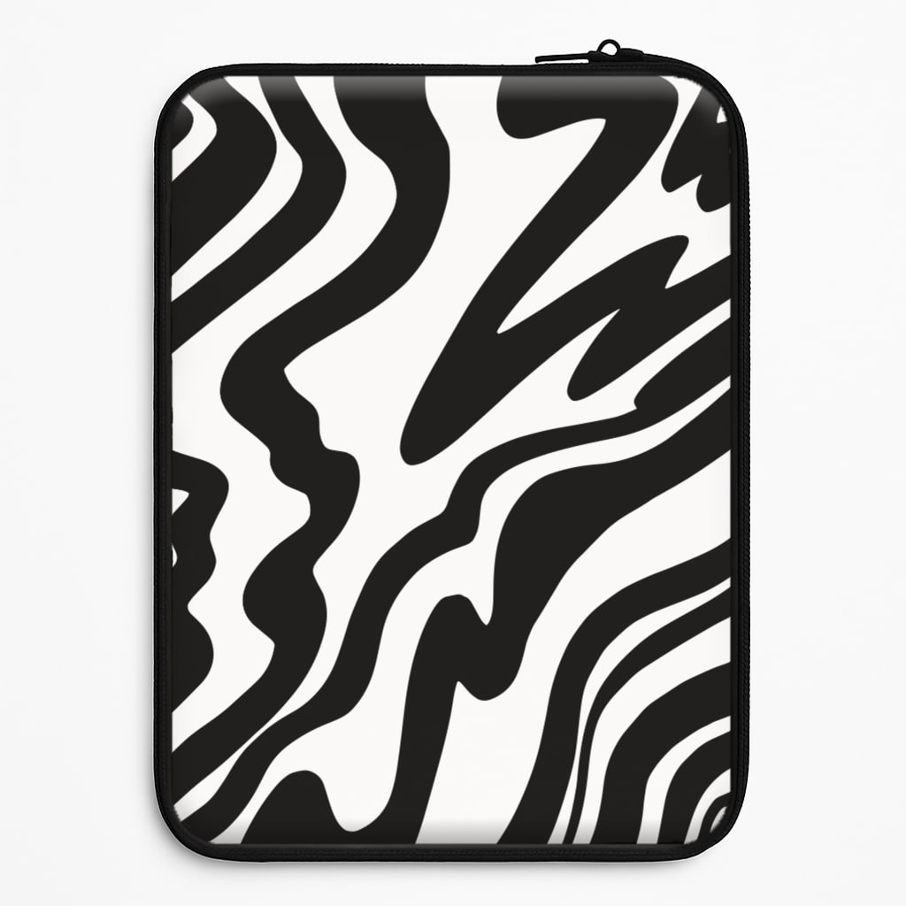 Black And White - Halloween Laptop Sleeve