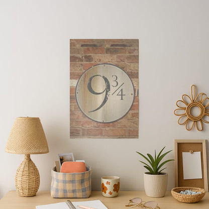 Platform 9 and 3 Quarters Art Print
