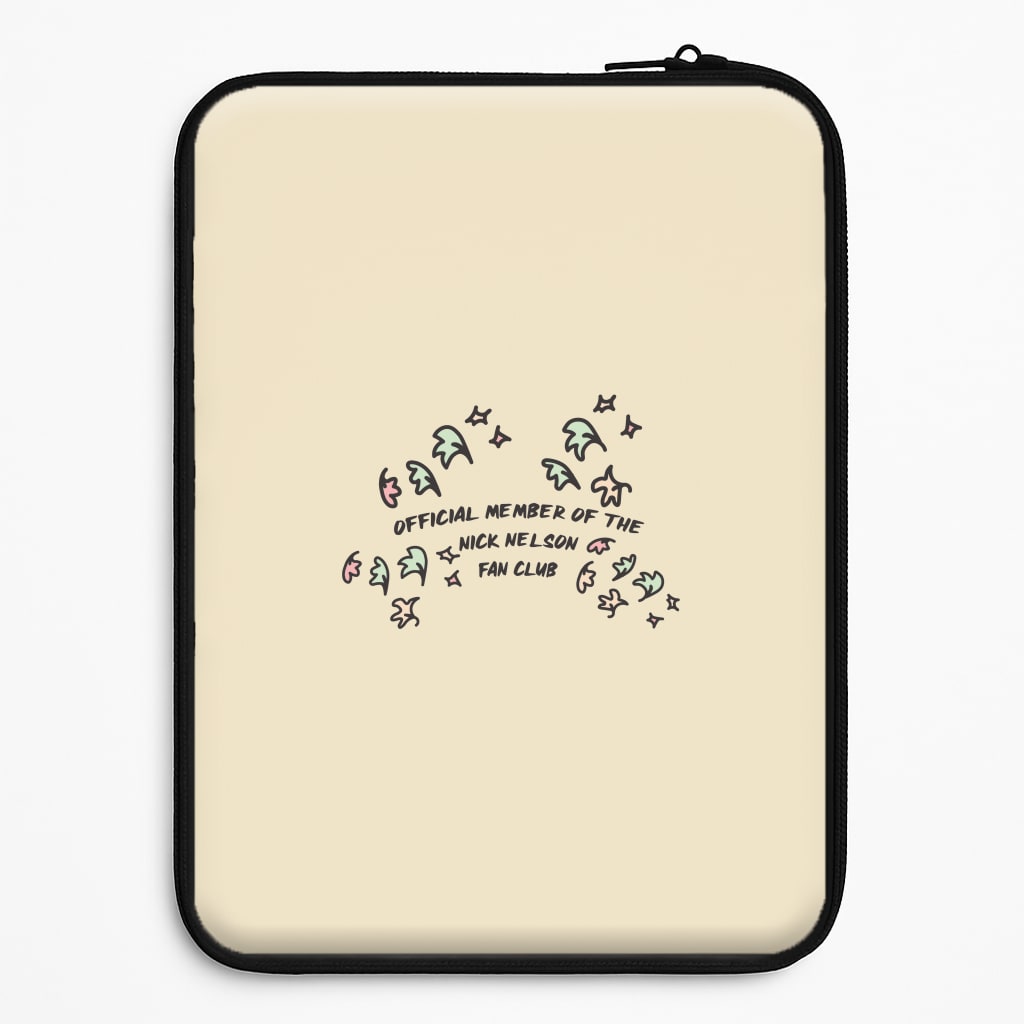 Official Member Of The Nick Nelson Fan Club - Heart TV Universal Laptop Sleeve