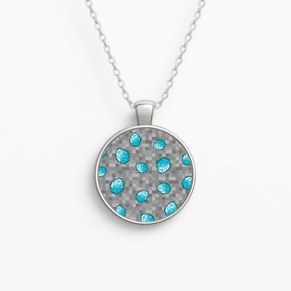 Diamond Pattern Circle Necklace
