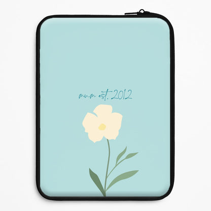 Baby Blue Mum Est Universal Laptop Sleeve