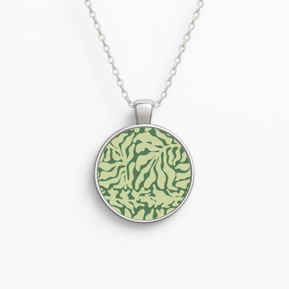 Light Green Leaf - Foliage Circle Necklace
