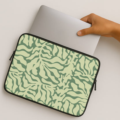 Light Green Leaf - Foliage MacBook Case