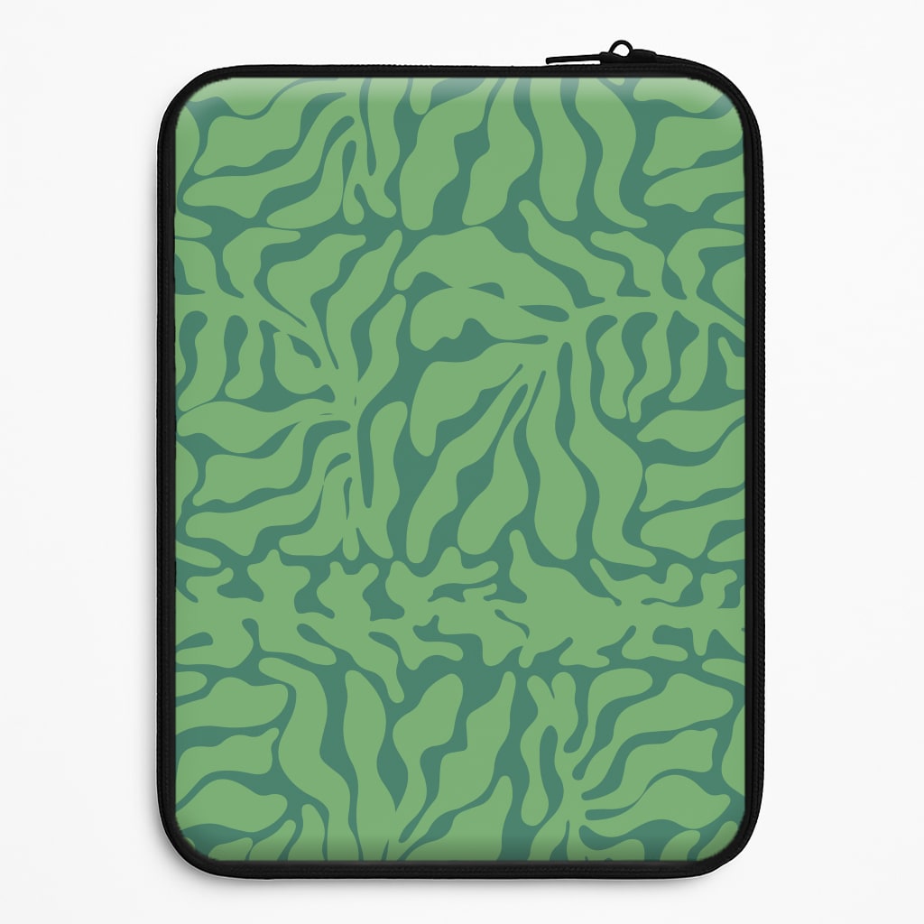 Green Leaves - Foliage Laptop Sleeve