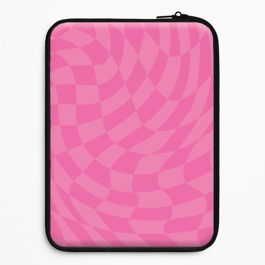 Pink Trippy Checkerboard Pattern Laptop Sleeve