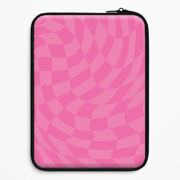 Pink Trippy Checkerboard Pattern Universal Laptop Sleeve