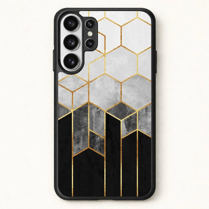 Black White & Gold Honeycomb Pattern Phone Case for Galaxy S26 Ultra