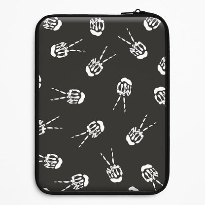 Skeleton Fingers - Halloween Universal Laptop Sleeve