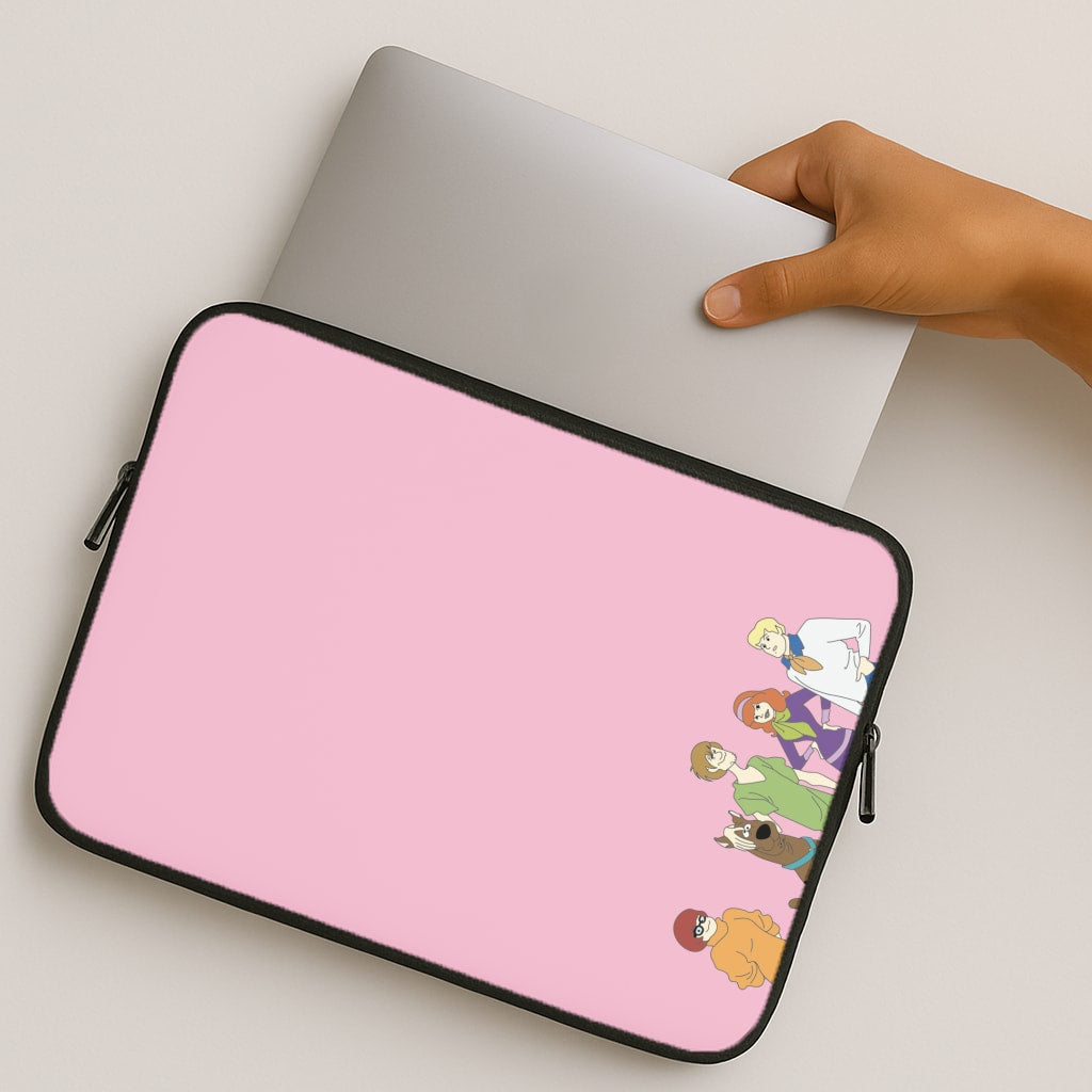 The Crew - Scoob MacBook Case