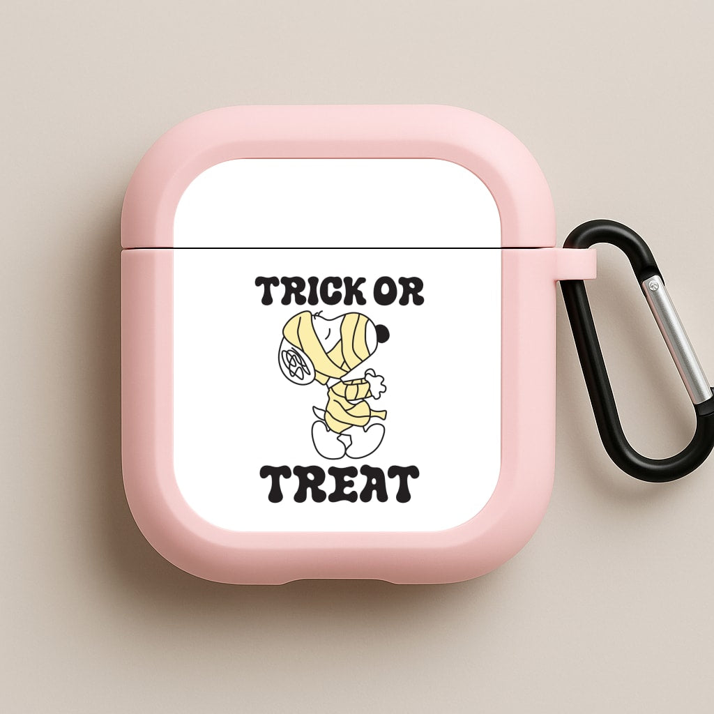 Trick Or Treat Cartoon Beagle Pink AirPods Case
