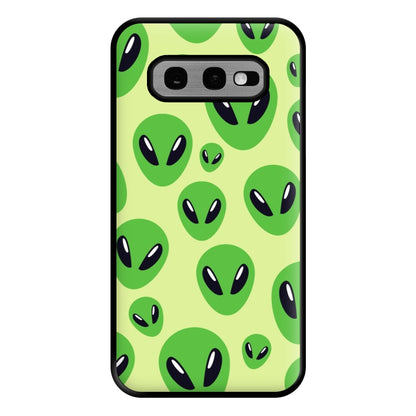 Alien Raider - Space Phone Case for Galaxy S10e