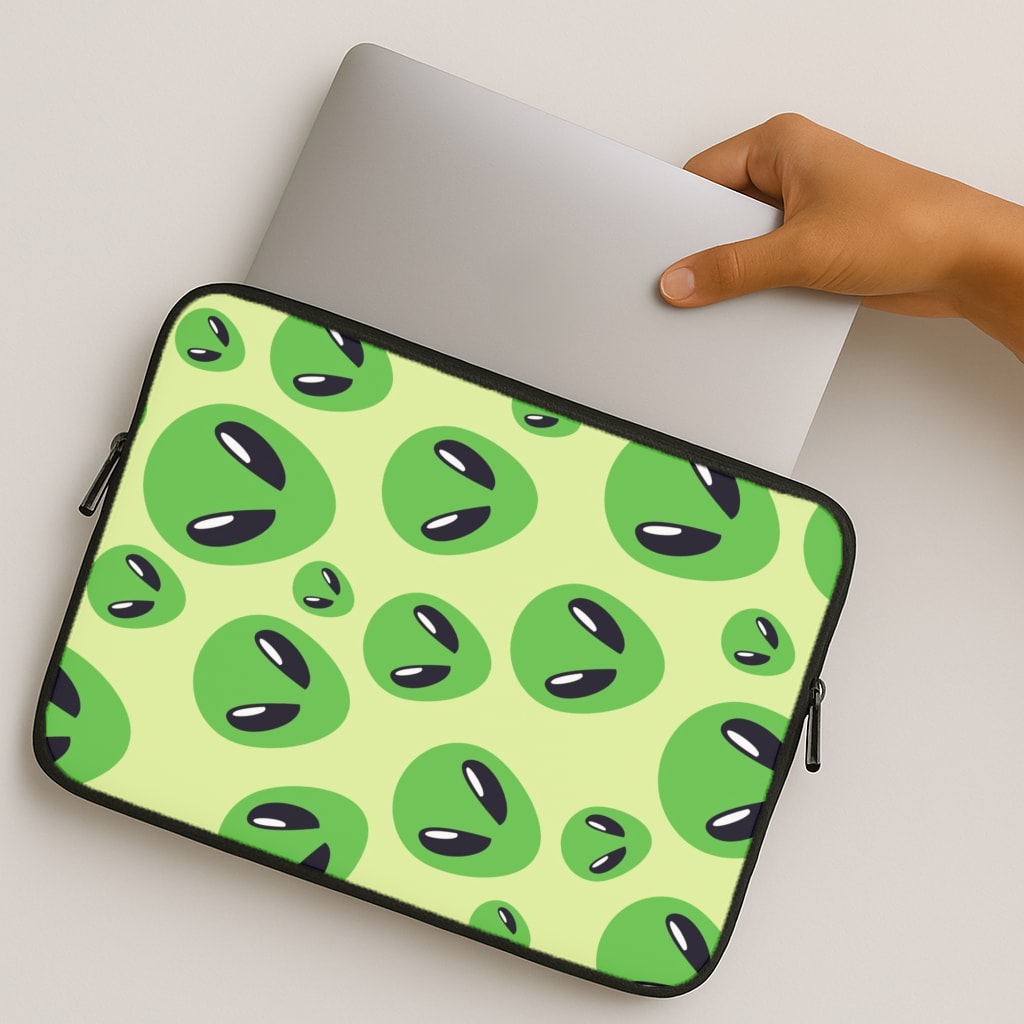 Alien Raider - Space MacBook Case