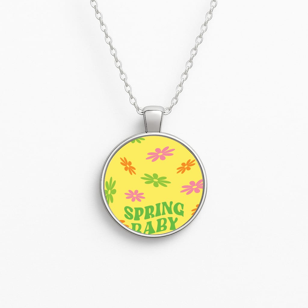 Spring Baby Retro Pattern Circle Necklace