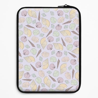 Seashells Pattern 7 Universal Laptop Sleeve